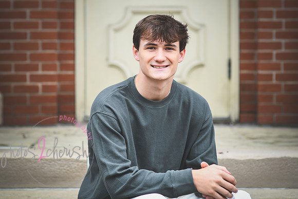 Nathan A [senior photos] 054
