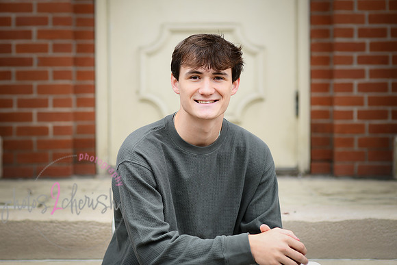 Nathan A [senior photos] 056