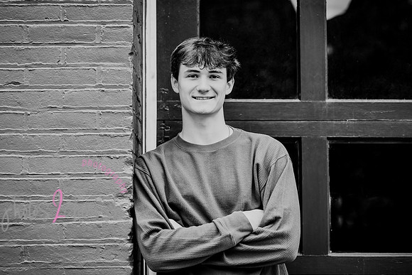 Nathan A [senior photos] 068