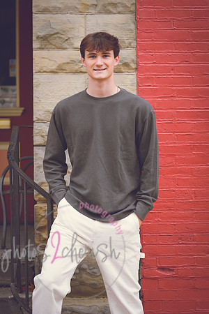 Nathan A [senior photos] 071