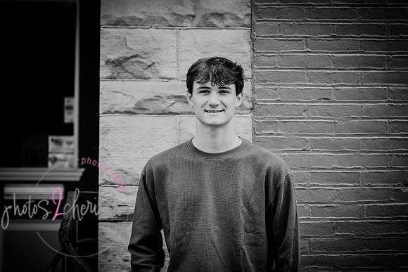 Nathan A [senior photos] 076