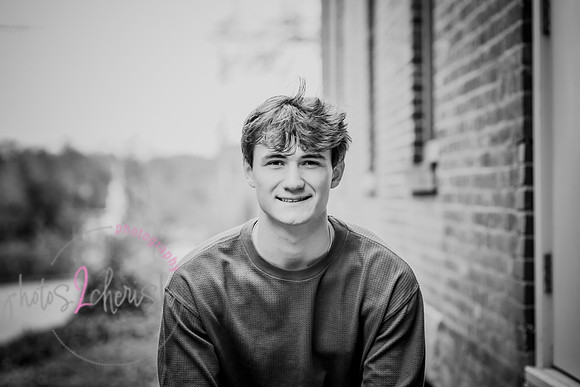 Nathan A [senior photos] 094