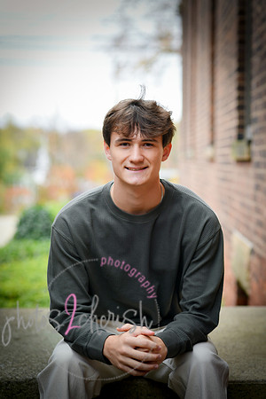Nathan A [senior photos] 102