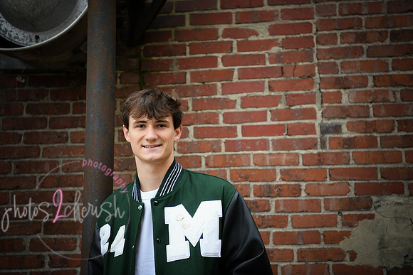 Nathan A [senior photos] 117