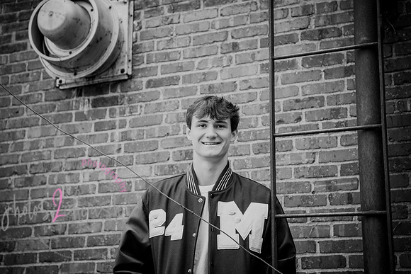 Nathan A [senior photos] 122