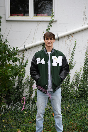 Nathan A [senior photos] 130