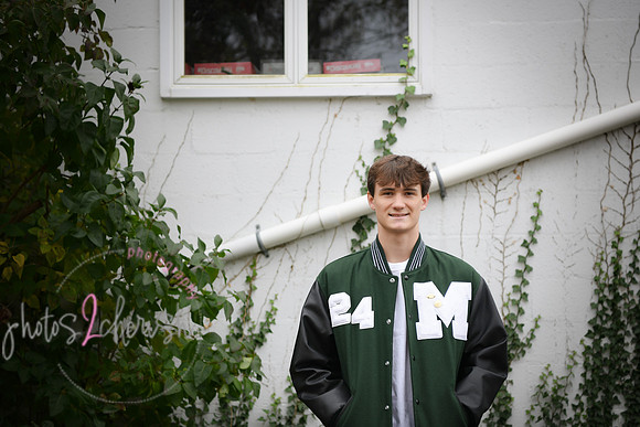 Nathan A [senior photos] 133