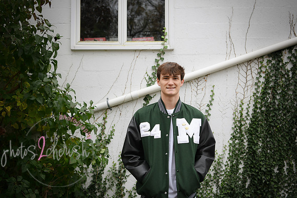 Nathan A [senior photos] 135