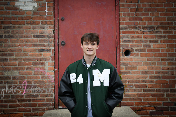 Nathan A [senior photos] 152