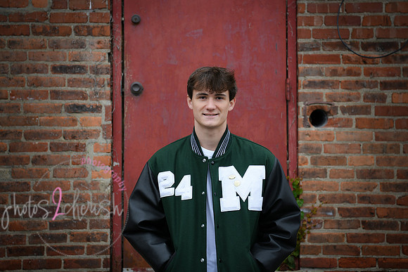 Nathan A [senior photos] 155