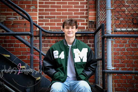 Nathan A [senior photos] 157