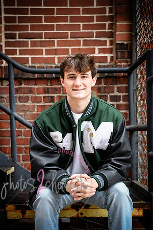 Nathan A [senior photos] 164