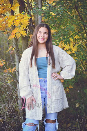 Rylie [senior photos] 006