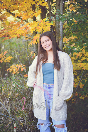 Rylie [senior photos] 012