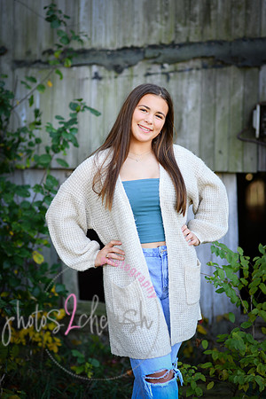 Rylie [senior photos] 014