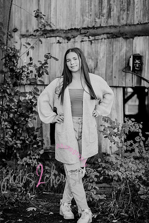 Rylie [senior photos] 015