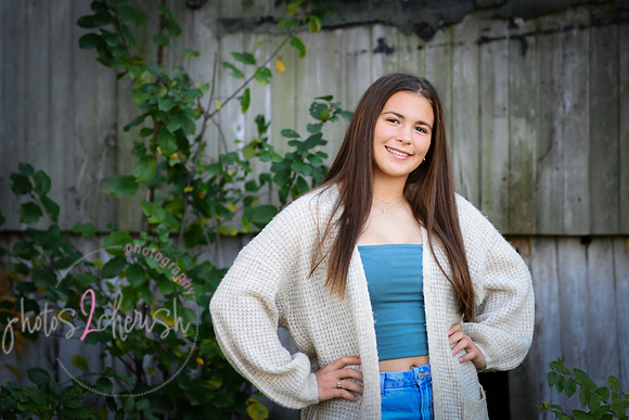 Rylie [senior photos] 020