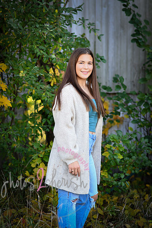 Rylie [senior photos] 028