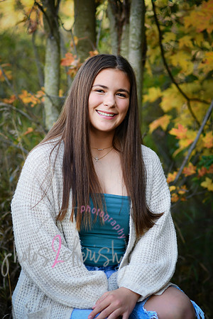 Rylie [senior photos] 043