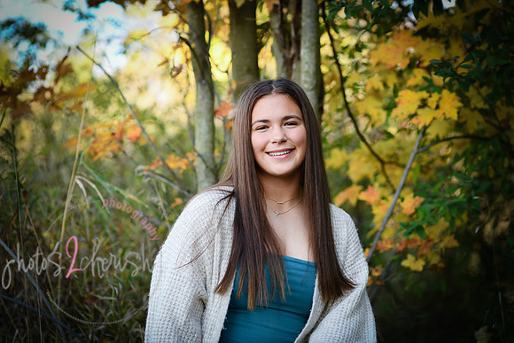 Rylie [senior photos] 048