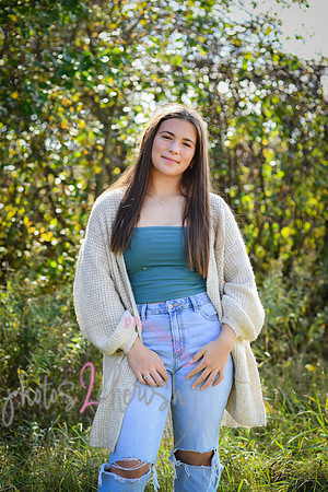 Rylie [senior photos] 063