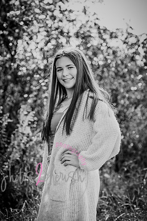 Rylie [senior photos] 071