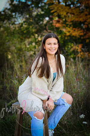 Rylie [senior photos] 076