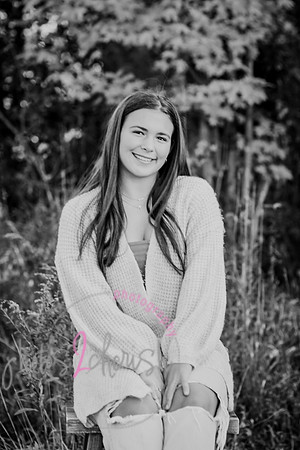 Rylie [senior photos] 092