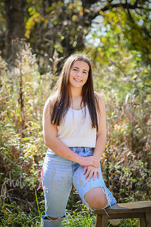 Rylie [senior photos] 185