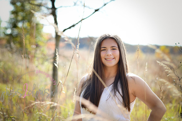 Rylie [senior photos] 210