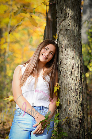 Rylie [senior photos] 224