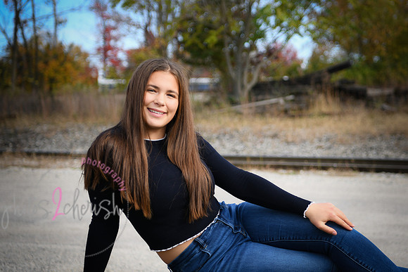 Rylie [senior photos] 400