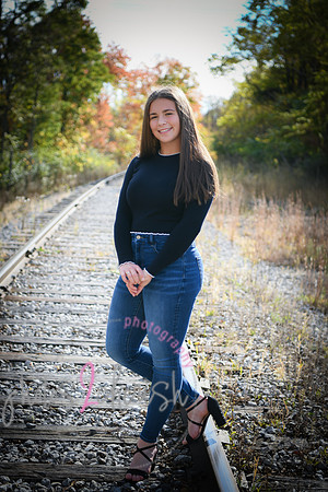 Rylie [senior photos] 465