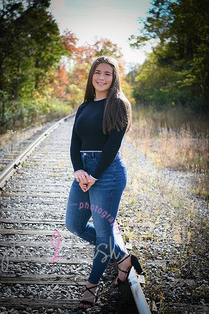Rylie [senior photos] 466