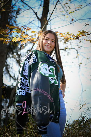 Rylie [senior photos] 473