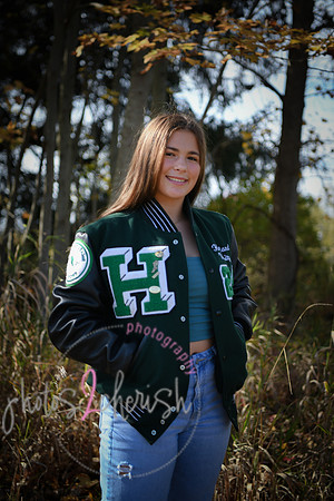 Rylie [senior photos] 485