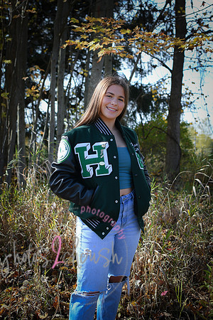Rylie [senior photos] 487