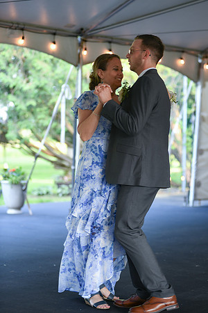 Carter & Marlah Reception [Mother Son Dance] 020