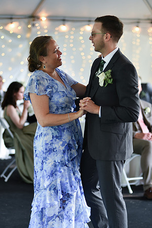 Carter & Marlah Reception [Mother Son Dance] 108