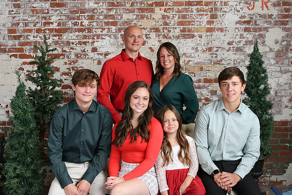 December Family Cover 004