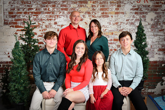 December Family Cover 006