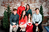 December Family Cover 007