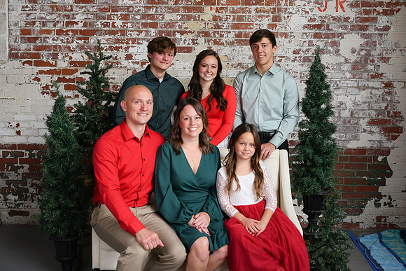 December Family Cover 024