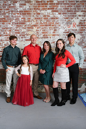 December Family Cover 032