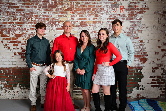 December Family Cover 038