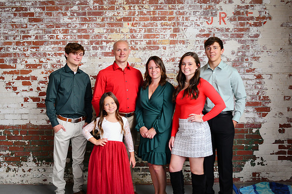 December Family Cover 039