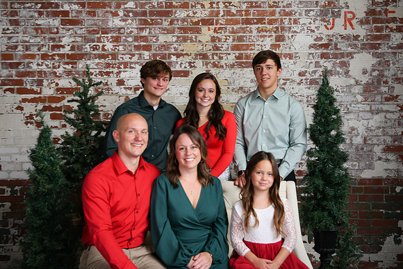 December Family Cover 014