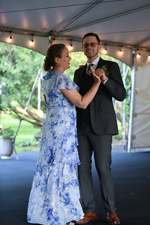 Carter & Marlah Reception [Mother Son Dance] 019