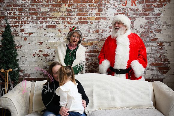 Santa [Tracey] 32