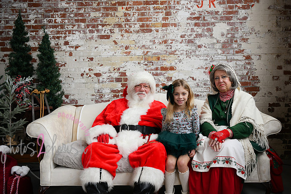 Santa [Fullerton] 01